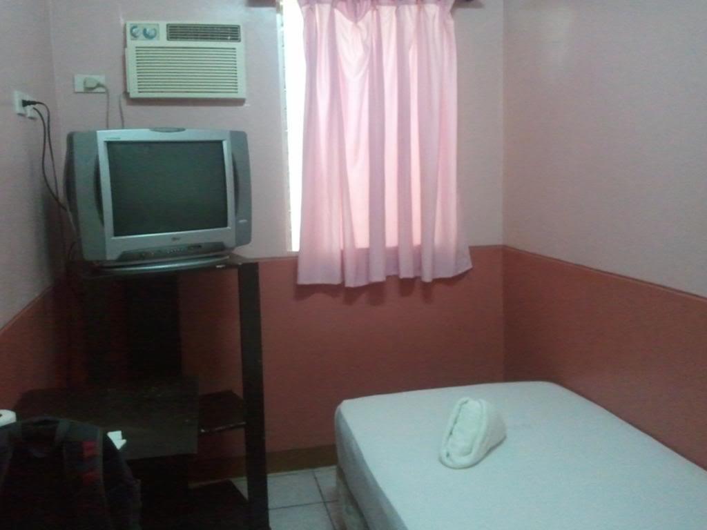 Gv Hotel - Camiguin Мамбахао Экстерьер фото
