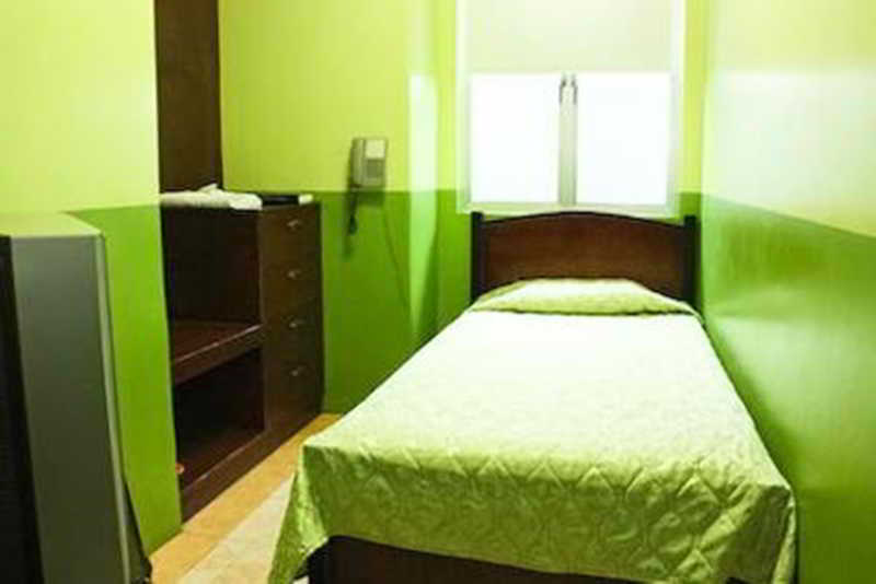 Gv Hotel - Camiguin Мамбахао Экстерьер фото