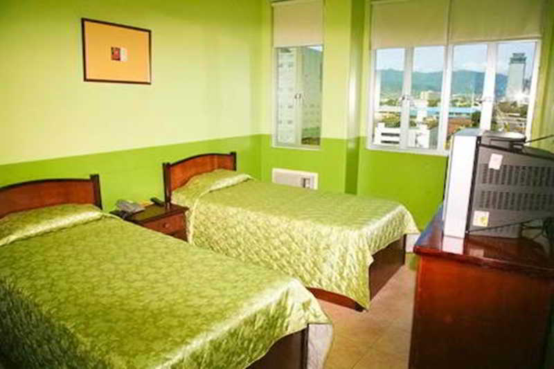 Gv Hotel - Camiguin Мамбахао Экстерьер фото